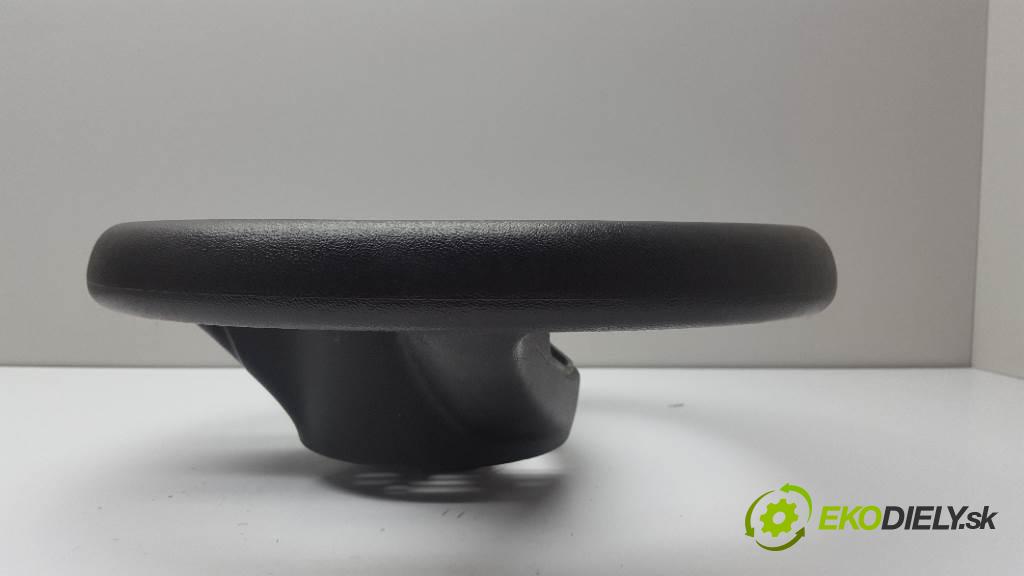 SEAT ALTEA   2006 105 kW   1524 Volant 5P0419091 (Volanty)