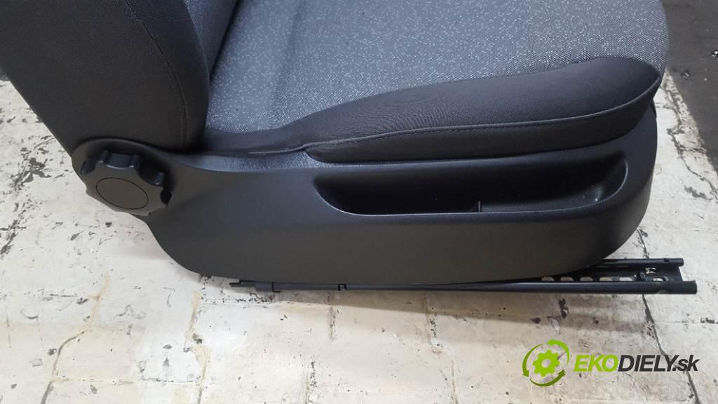 SEAT ALTEA   2006 105 kW   1524 Sedadlá, sedačky + Sedadlo