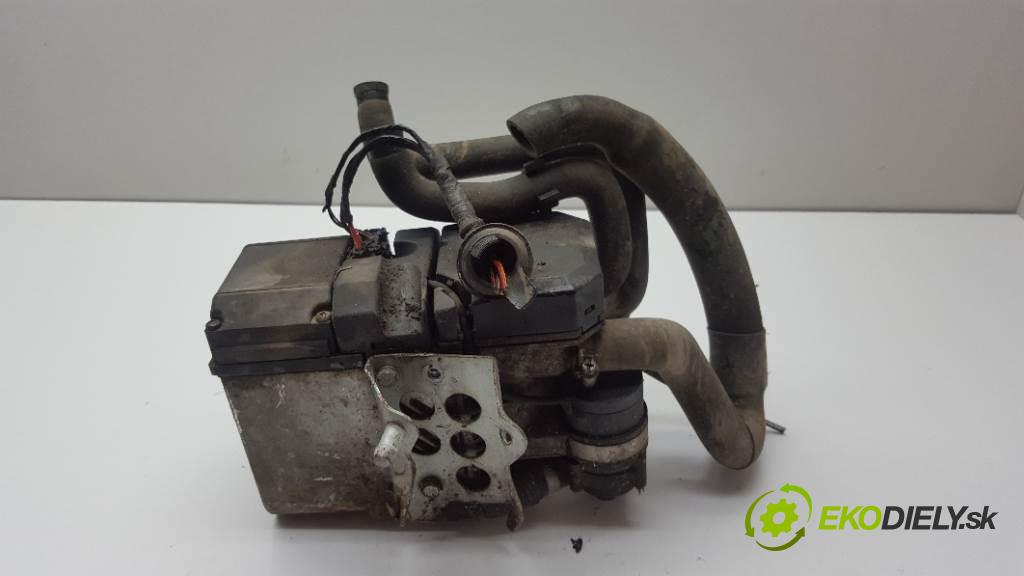 BMW 5 E39 E39 530D 2000 135kW E39 530D 2926 Webasto 64128387111 (Webasto ohřívače)