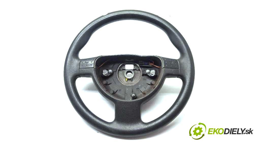 OPEL CORSA C 2001 58 kW C 973 Volant  (Volanty)