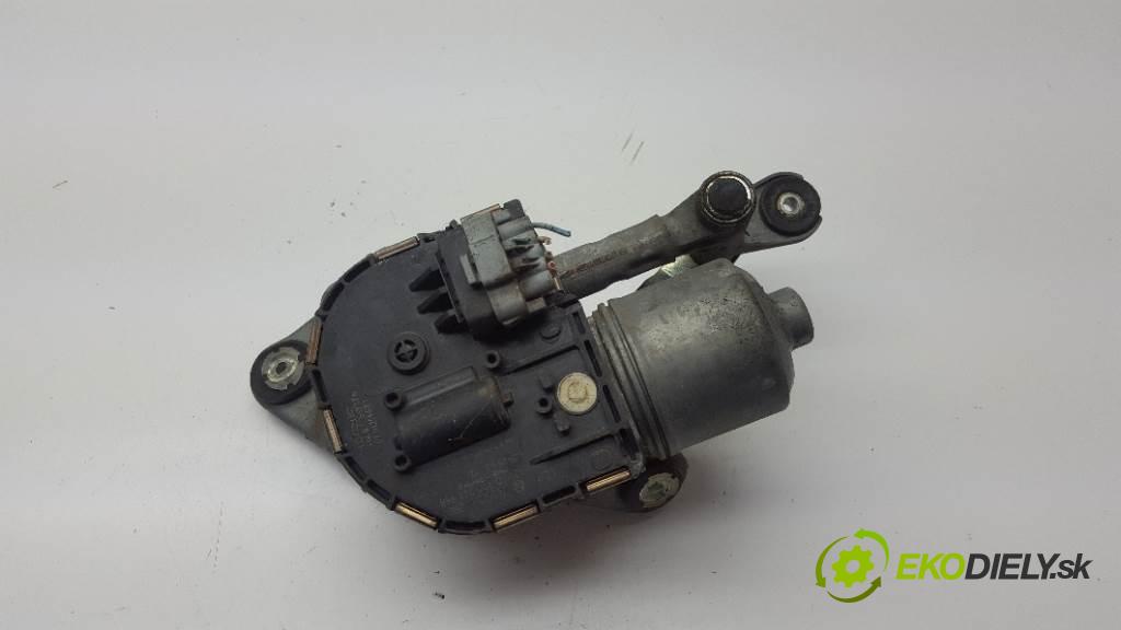 PEUGEOT 407 SW 2007 80kW SW 1560 Motorček stieračov predný 9661812180 4PIN (Motorčeky stieračov predné)