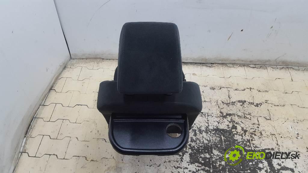 FORD C-MAX I  2008 90 kW I  1560 Sedadlo pravy  (Sedačky, sedadlá)