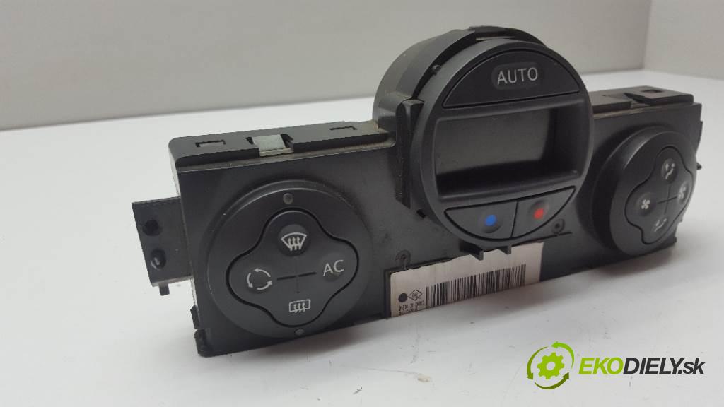 RENAULT MEGANE II 2007 82 kW II 1598 Panel ovládania kúrenia 8200501456 (Prepínače, spínače, tlačidlá a ovládače kúrenia)
