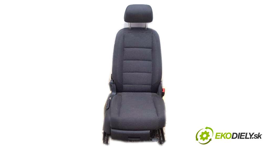 VOLKSWAGEN TOURAN I 2004 101KM I 1896 Sedadlo pravy  (Sedačky, sedadlá)