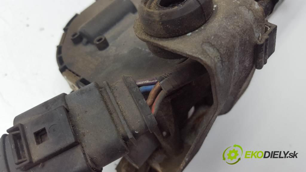 VOLKSWAGEN TOURAN I 2004 101KM I 1896 Motorček stieračov predný 1T0955601A 4PIN (Motorčeky stieračov predné)