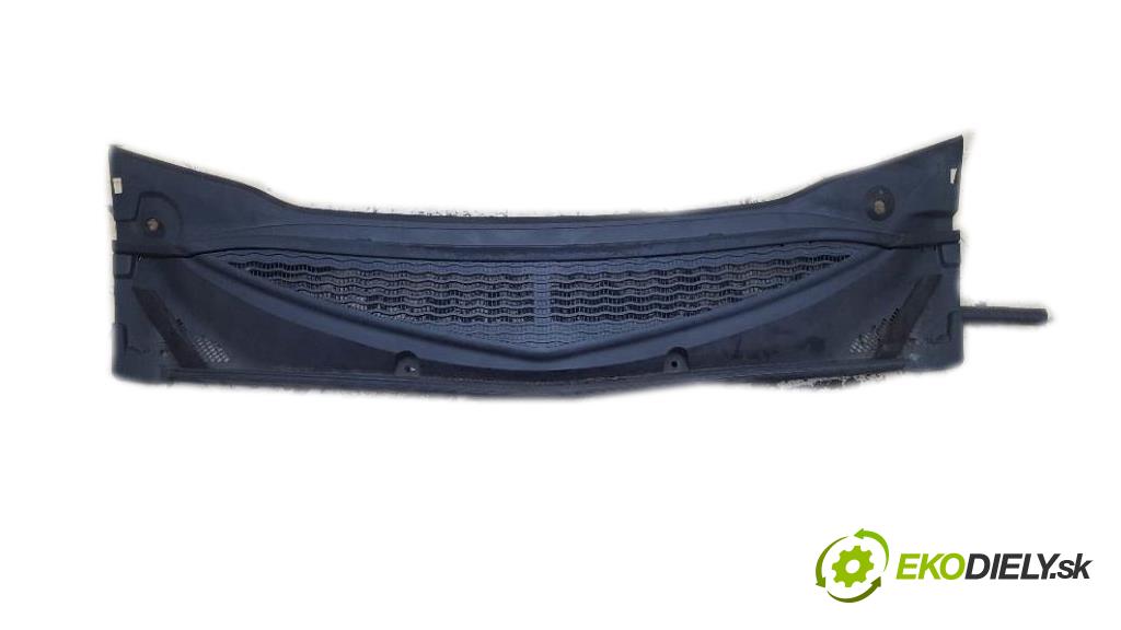 RENAULT MODUS I 2005 78kW I 1461 Torpédo, plast pod čelné okno 8200213840/8200213680 (Torpéda)