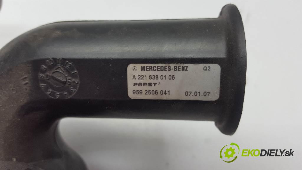 MERCEDES W221 S500 2008 388 kW S500 5.5 Ventilátor ventilátor kúrenia 2218380106 (Ventilátory kúrenia)