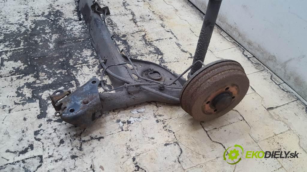 NISSAN MICRA K12 3D 2003 48kW K12 3D 1240 výztuha zadní část