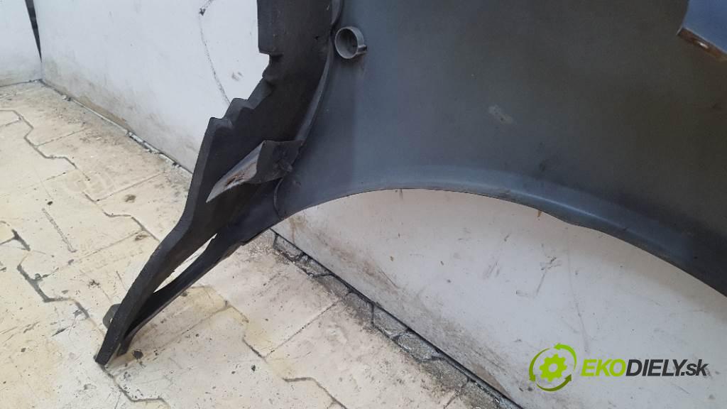 CHRYSLER 300-SERIES  1999     3.5 blatník přední část levý