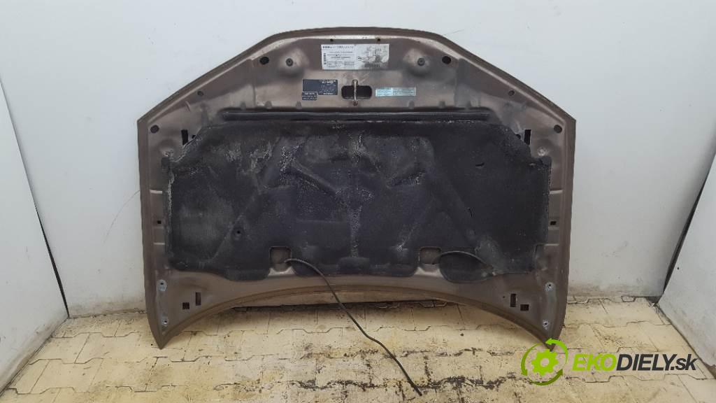 CHRYSLER 300-SERIES  1999     3.5 kapota