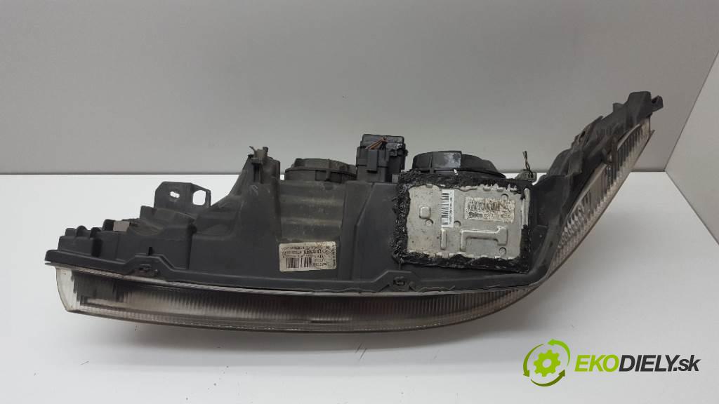 RENAULT LAGUNA II 2003 88kw II 1870 Svetlomet pravy XENON  (Pravé)