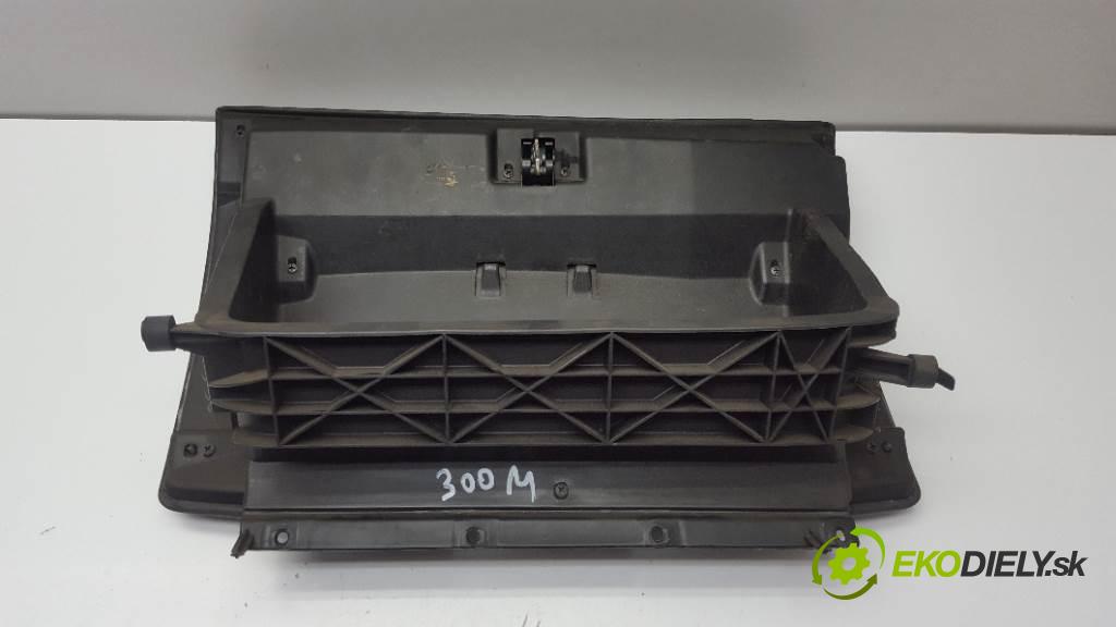 CHRYSLER 300-SERIES  1999    3.5 Priehradka, kastlík spolujazdca  (Priehradky, kastlíky)