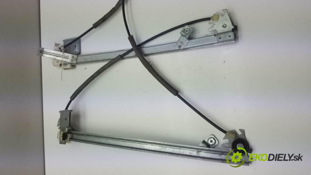 VOLKSWAGEN LUPO 1.4 TDI 2002 75 kW 1.4 TDI 1422 mechanismus okna přední část levý 1K0959793C