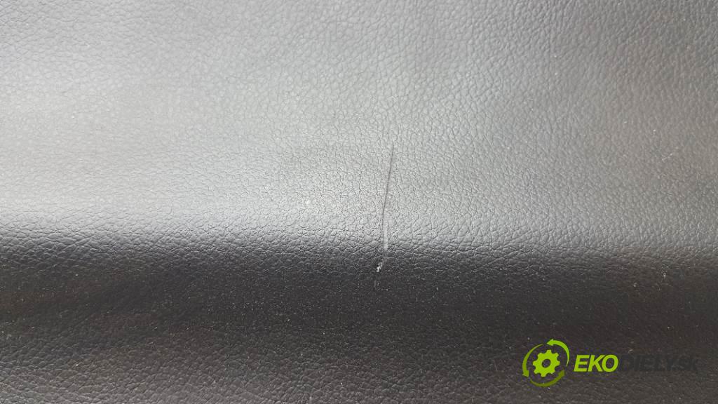 NISSAN X-TRAIL    2007 150 kW    1995 Priehradka, kastlík spolujazdca 68520JG40A (Priehradky, kastlíky)