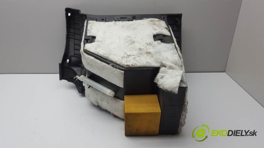 NISSAN X-TRAIL    2007 150 kW    1995 Priehradka, kastlík spolujazdca 68520JG40A (Priehradky, kastlíky)