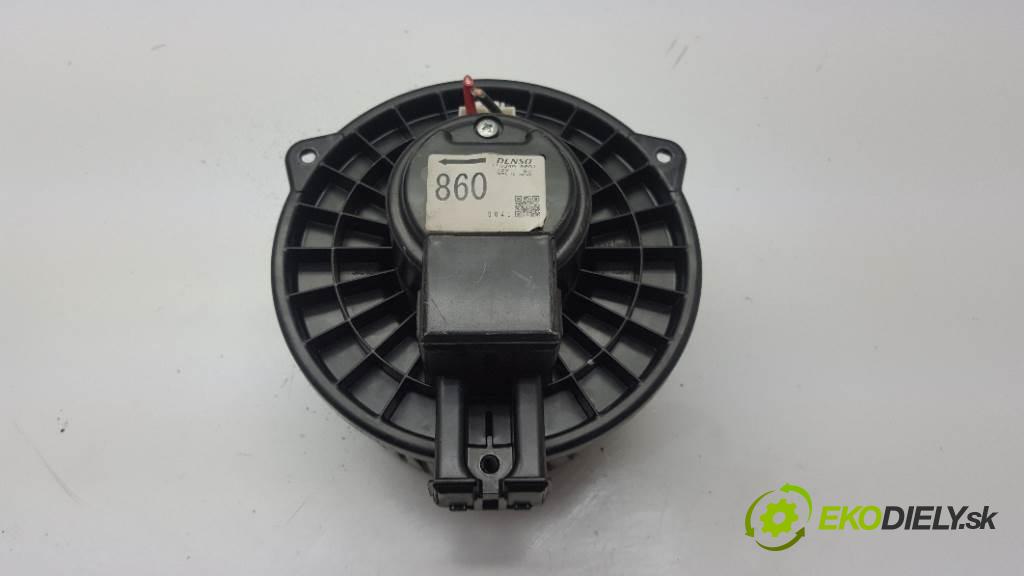 MITSUBISHI PAJERO IV 2007 125 kW IV 3200 Ventilátor ventilátor kúrenia 116340-8601 (Ventilátory kúrenia)