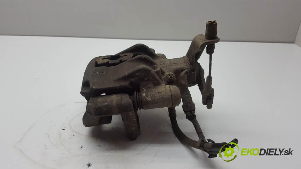 IVECO DAILY 35 S13 2005 92kW 35 S13 2800 Brzdič strmeň zad ľavy BREMBO (Ostatné)