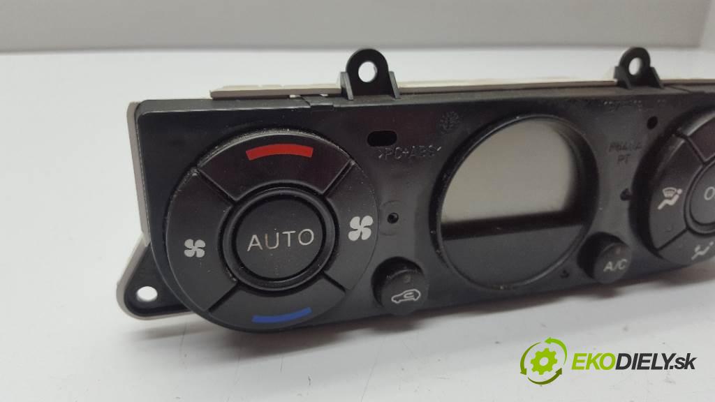FORD MONDEO MK3 2002 92kW MK3 1798 Panel ovládania kúrenia 2S7H18C612AA (Prepínače, spínače, tlačidlá a ovládače kúrenia)