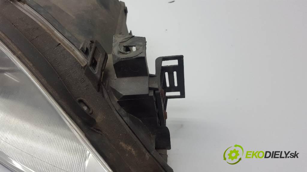 FORD MONDEO MK3 2002 92kW MK3 1798 Svetlomet pravy 1S71-13005AK (Pravé)