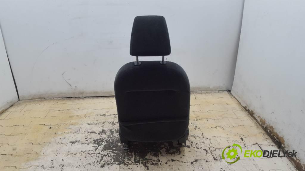 FORD FOCUS II MK2 2007 116 kW II MK2 1753 Sedadlo pravy  (Sedačky, sedadlá)