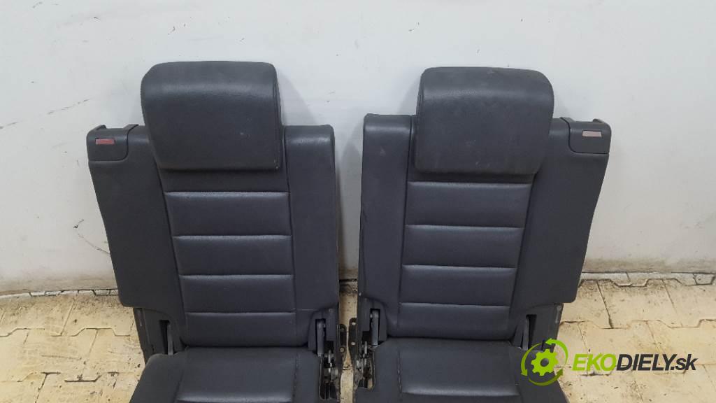 VOLKSWAGEN TOURAN I LIFT 2008 77KW I LIFT 1896 Sedadlo zad KOMPLET  (Sedačky, sedadlá)
