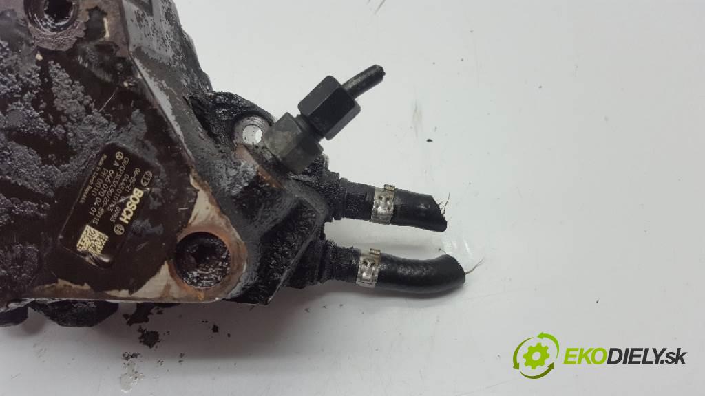 MERCEDES W203 C220 CDI 2006 150 kW C220 CDI 2148 Pumpa vstrekovacia 6460700401 (Vstrekovacie čerpadlá)