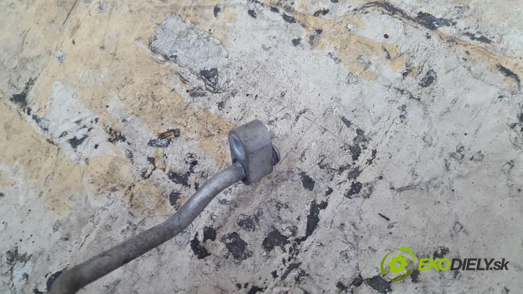 SMART FORFOUR I 2005 55kw I 1124 rúrka klimatizácie 4548300815 (Rúrky klimatizácie)