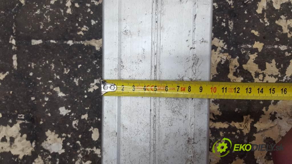 FIAT DUCATO  1999 88kW    2800 práh pravý  (Ostatní)