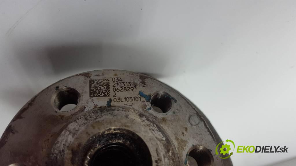 VOLKSWAGEN GOLF VI   2013 77 kw   1598 Kardaň, hriadeľ KLIKA: 03L102101 (Ostatné)