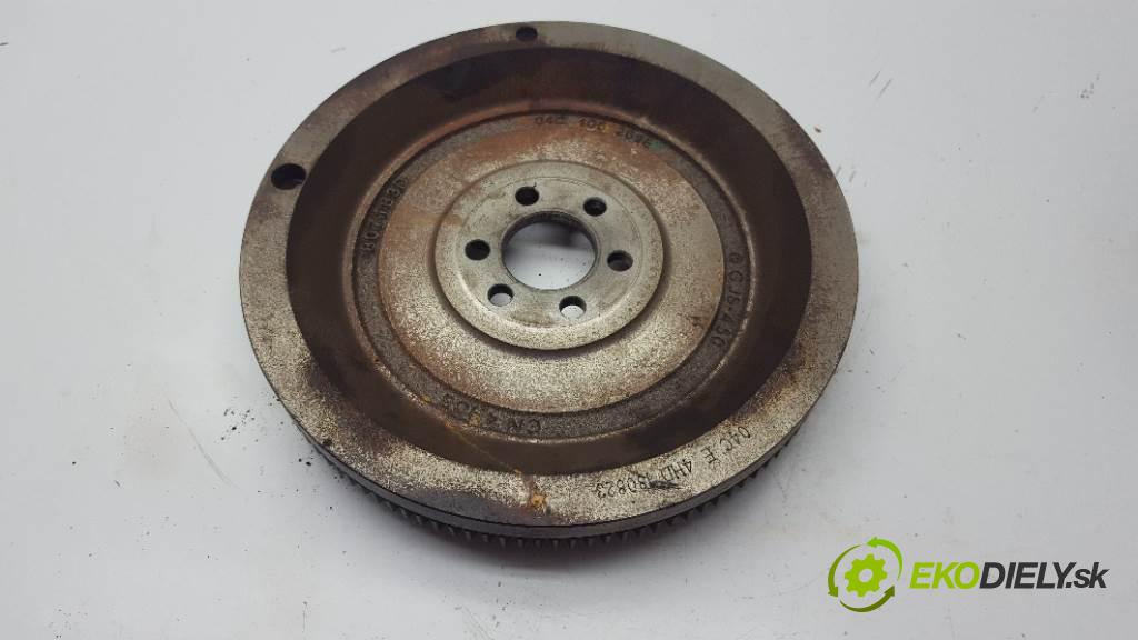 SKODA RAPID  2019 81kW    999 koleso zotrvačníkové KOMPLET 04C141025P (Zotrvačníky)