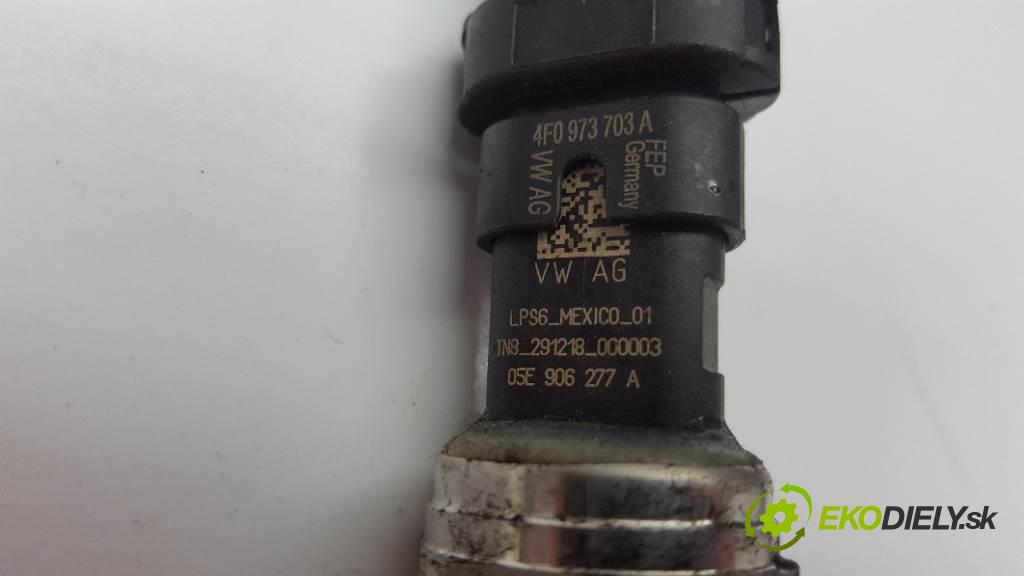 SKODA RAPID  2019 81kW    999 snímač tlaku 05E906277A (Snímače tlaku)