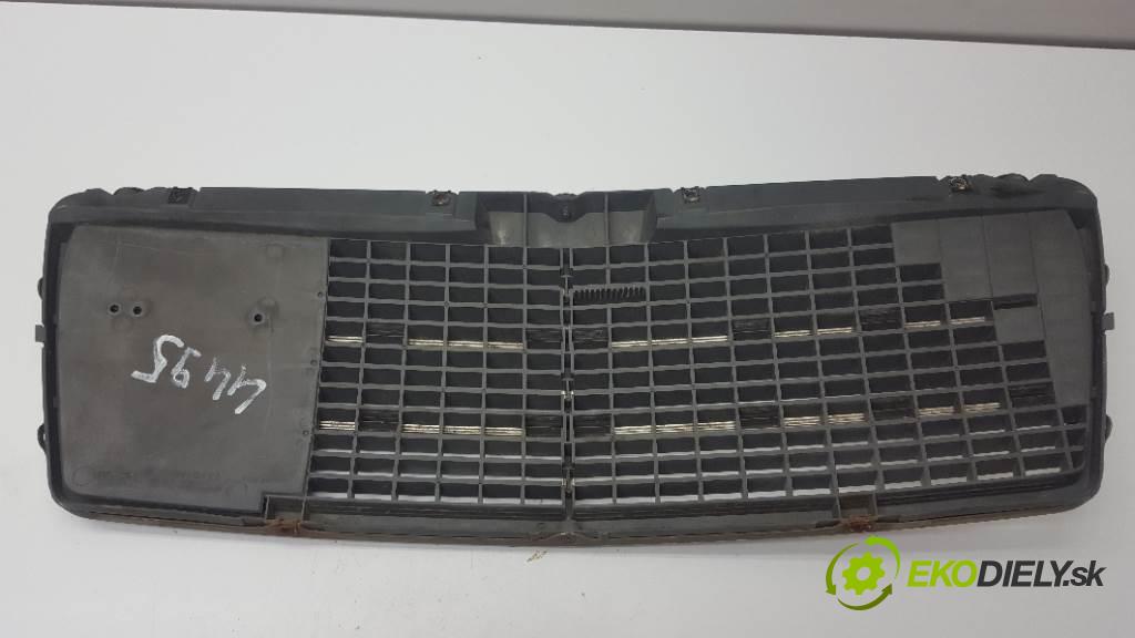 MERCEDES-BENZ W210 W210 1997 55kw W210 2155 mřížka maska 2108880623 (Mřížky (masky) chladičů)
