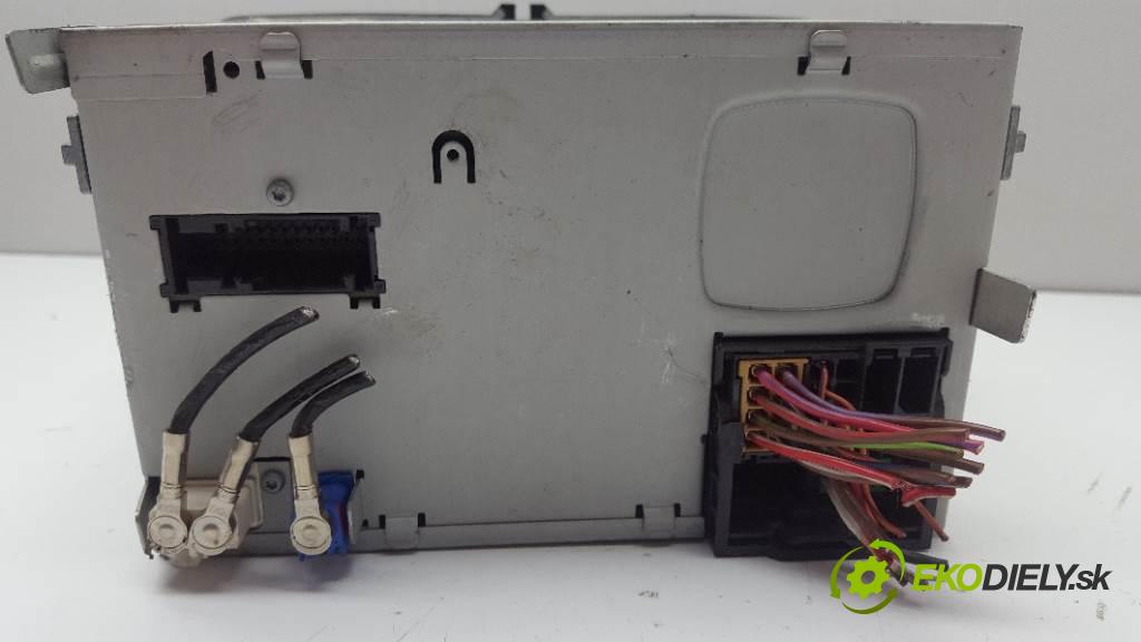 VOLKSWAGEN GOLF VI   2013 77 kw   1598 RADIO 3C8035279A (Audio zariadenia)