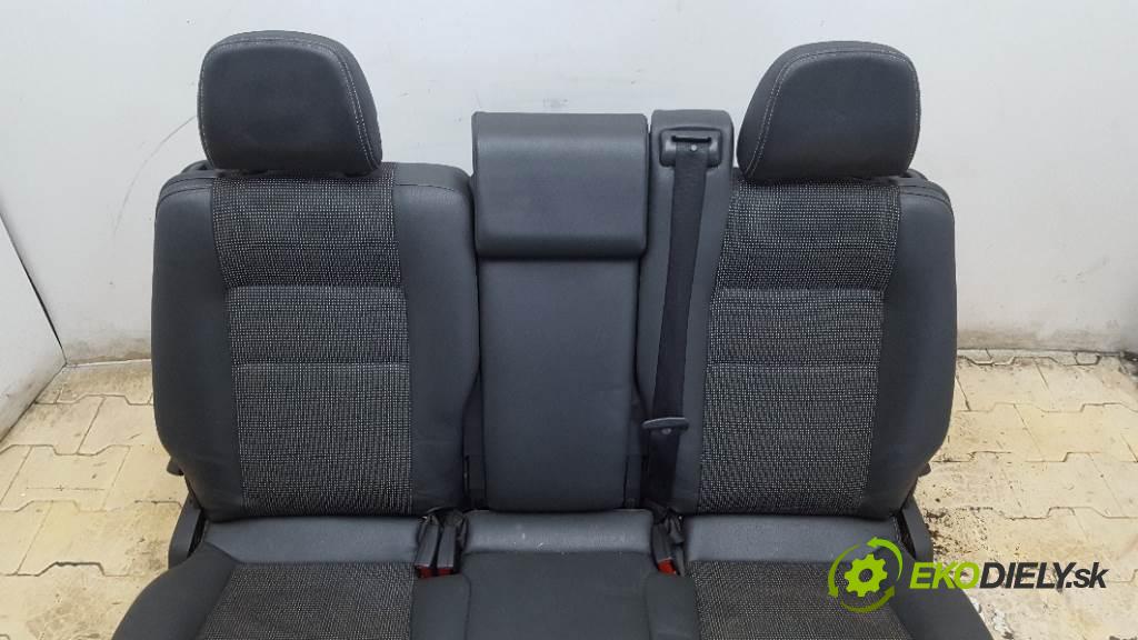 OPEL ZAFIRA B 2007 0 kW B 0 Sedadlo zad  (Sedačky, sedadlá)