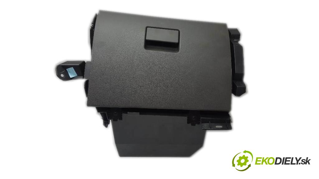 FORD KUGA I 2009 136 kW I 1997 Priehradka, kastlík spolujazdca  (Priehradky, kastlíky)