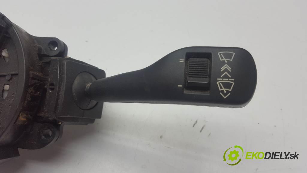 BMW E46 E46 2000 100kw E46 1951 Prepínač kombinovaný 61318377488 (Prepínače, spínače, tlačidlá a ovládače kúrenia)