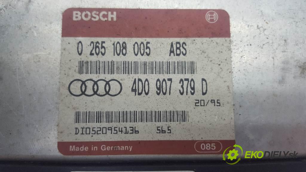 AUDI A4 B5 1995 74kw                    B5 1595 riadiaca jednotka Motor 4D0907379D/0265108055 (Riadiace jednotky)