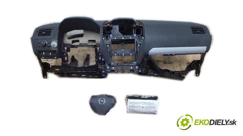 OPEL ZAFIRA B 2007 74kw B 1910 Palubná doska  (Palubné dosky)