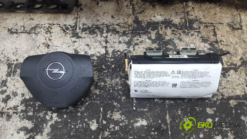 OPEL ZAFIRA B 2007 74kw B 1910 Palubná doska  (Palubné dosky)