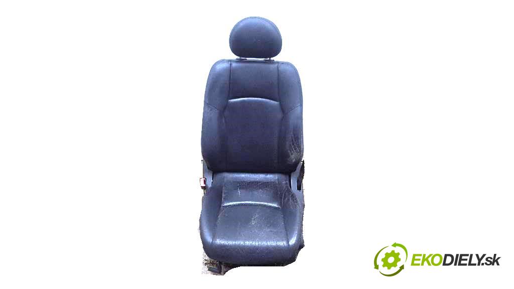 MERCEDES-BENZ C270 CDI W203 2001 125kw W203 2685 Sedadlo ľavy  (Sedačky, sedadlá)