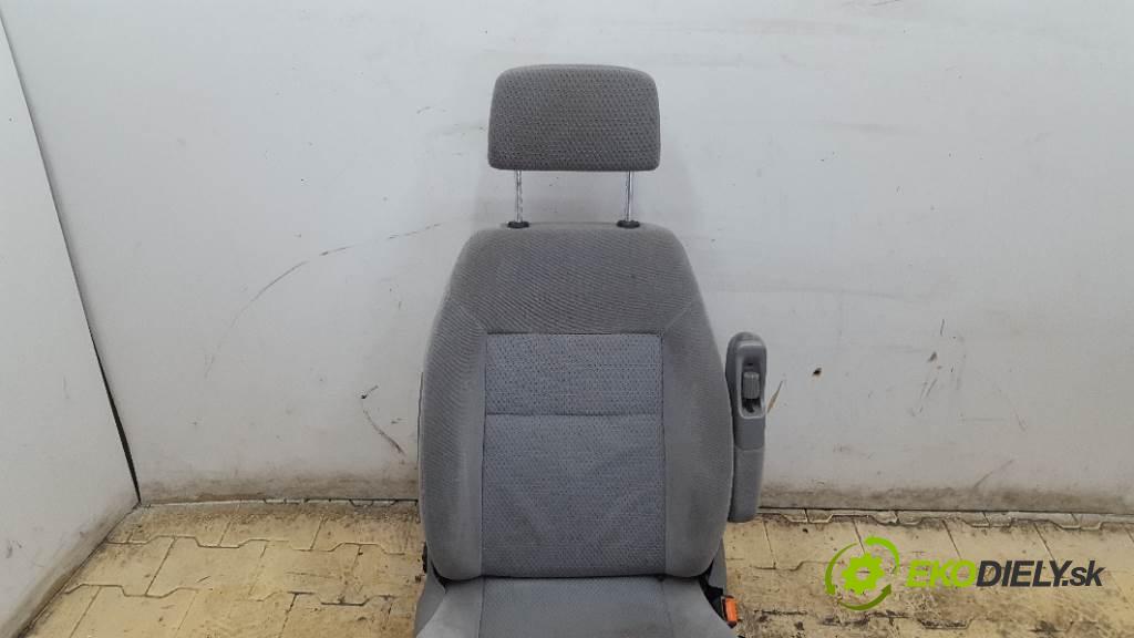 FORD GALAXY LIFT 2000 85kw LIFT 1896 Sedadlo ľavy  (Sedačky, sedadlá)