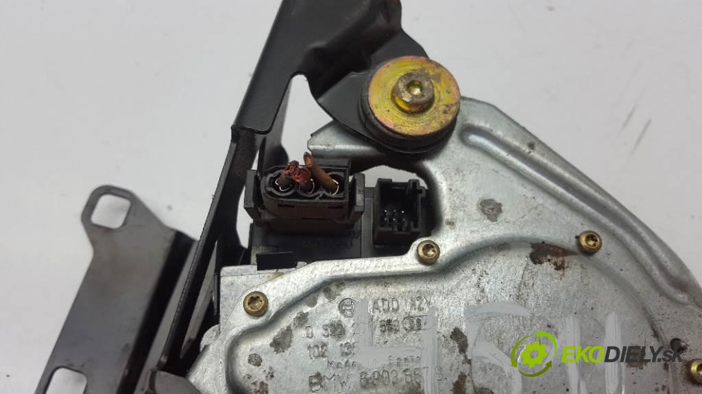 BMW E46 E46 2000 100kw E46 1951 motorek stěračů zadní část 0390201559 9PIN