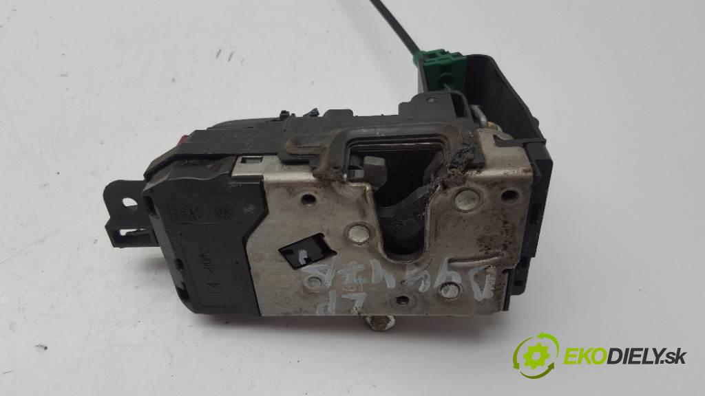 OPEL ZAFIRA B 2007 88kw B 1910 zámok přední část levý 13210748 4PIN