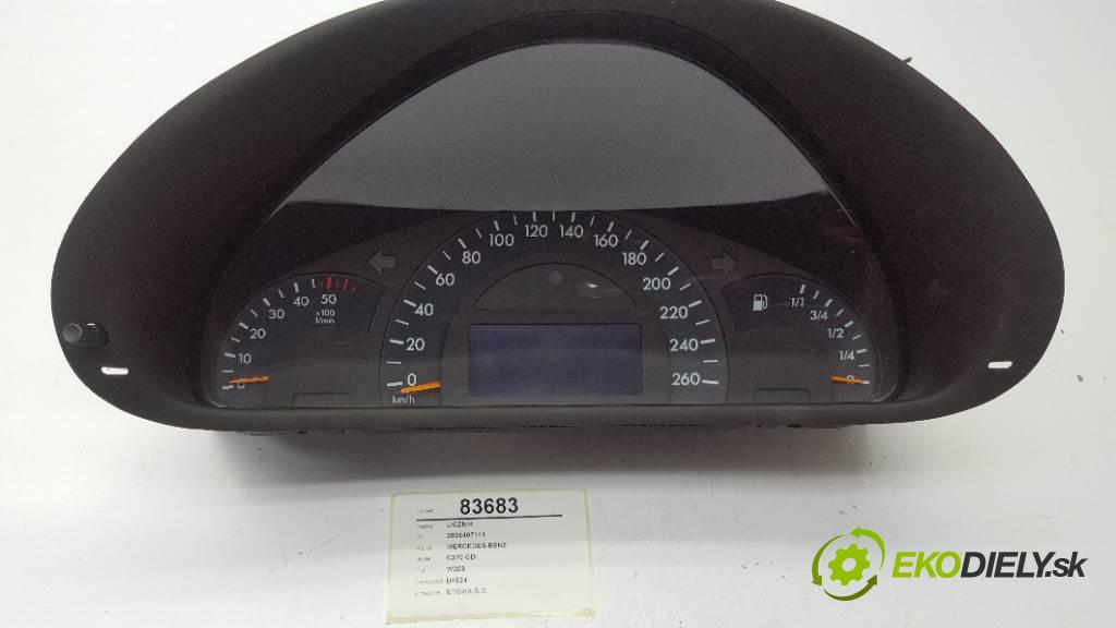 MERCEDES-BENZ C270 CDI W203 2001 125kw W203 2685 Prístrojovka 2035407111 (Prístrojové dosky, displeje)