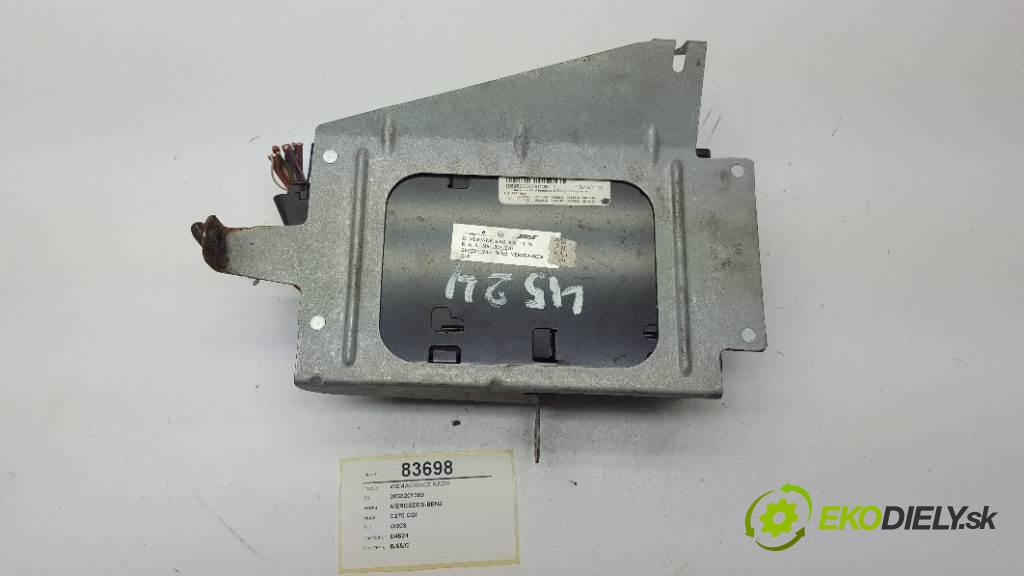 MERCEDES-BENZ C270 CDI W203 2001 125kw W203 2685 Zosilňovač radia 2038201389 (Zosilňovače)