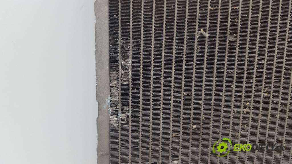 MAZDA PREMACY   2001 74kw   1840 Chladič vody 422132-1022 (Chladiče vody)