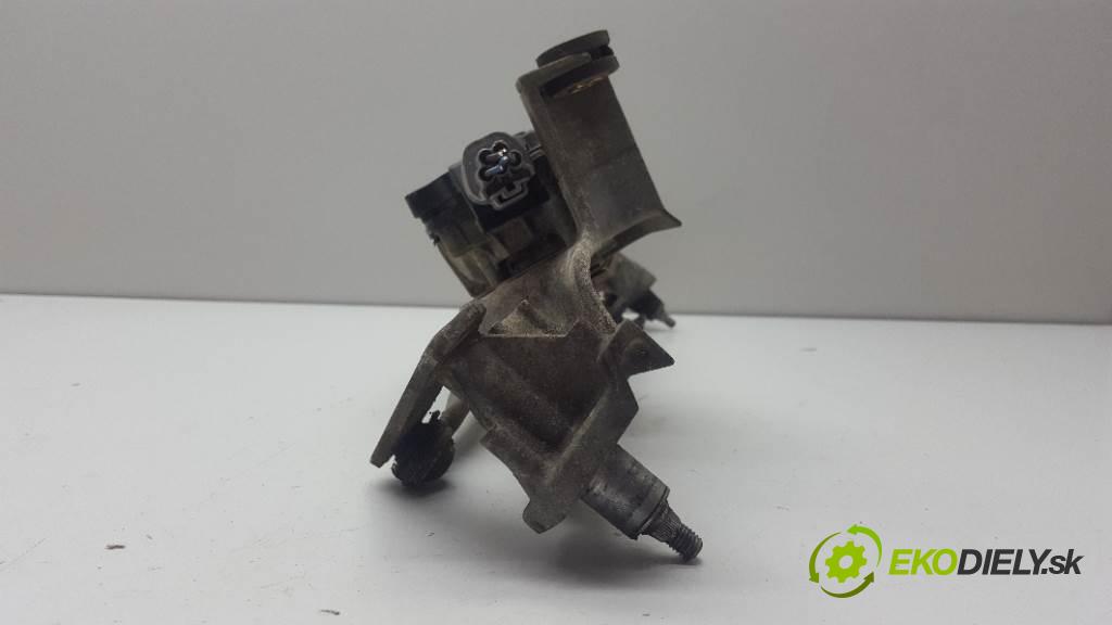 MAZDA PREMACY   2001 74kw   1840 Mechanizmus stieračov predný 849200-7121 5PIN (Motorčeky stieračov predné)