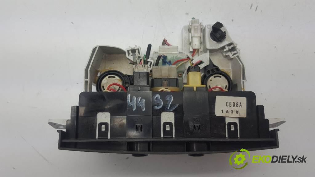 MAZDA PREMACY   2001 74kw   1840 Panel ovládania kúrenia CB08A / 1A30 (Prepínače, spínače, tlačidlá a ovládače kúrenia)