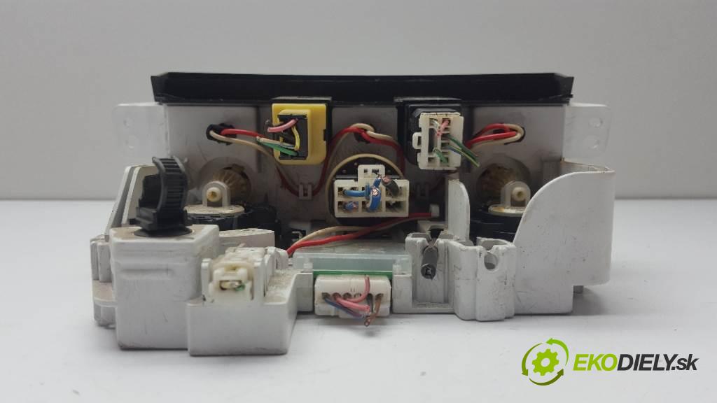 MAZDA PREMACY   2001 74kw   1840 Panel ovládania kúrenia CB08A / 1A30 (Prepínače, spínače, tlačidlá a ovládače kúrenia)