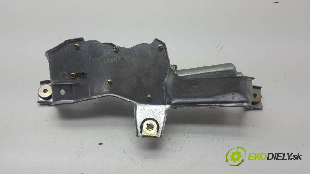 MAZDA PREMACY   2001 74kw   1840 motorek stěračů zadní část 34947-581 3PIN